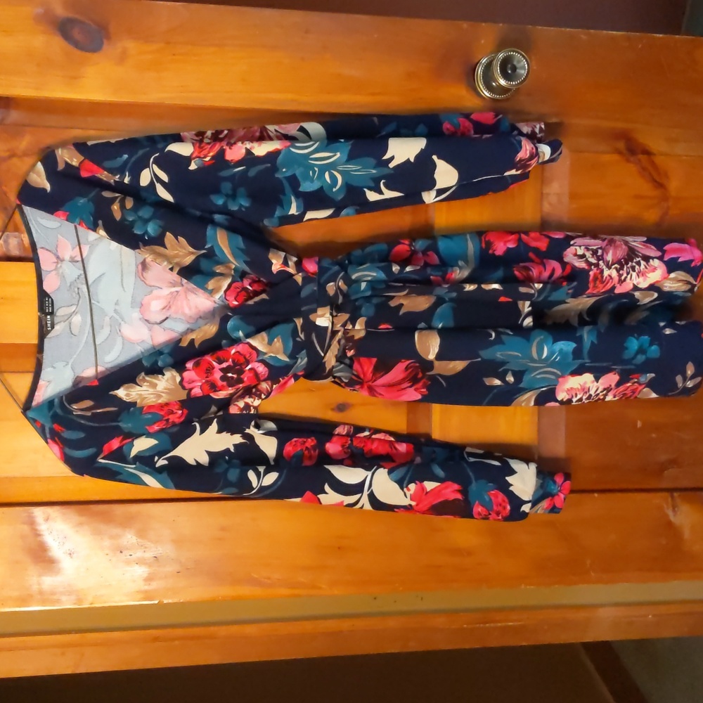 SHEIN* poly spandex floral elastic waist Bell sleeve tie belt faux wrap dress